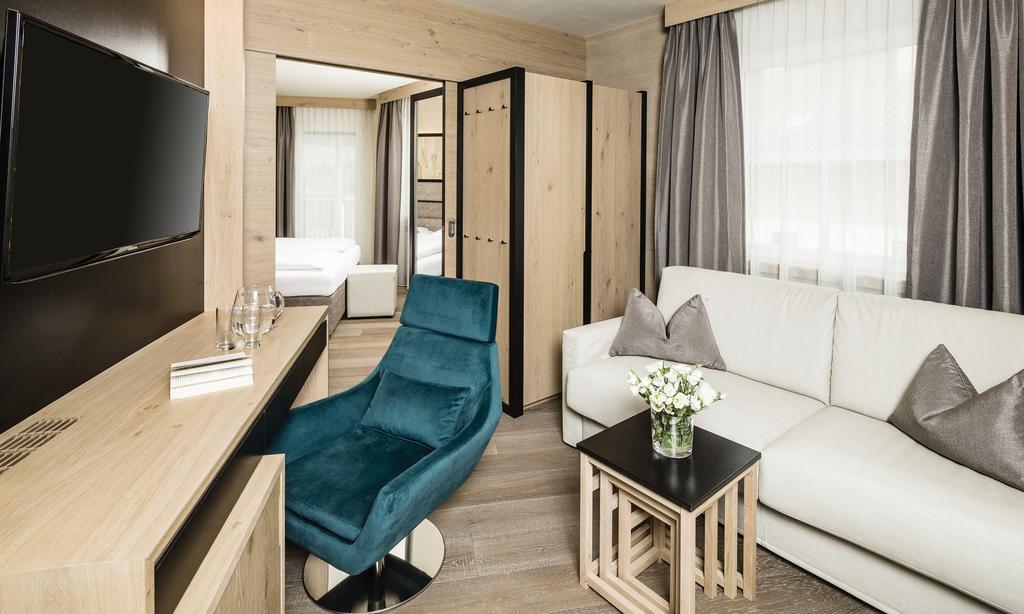 Hotel Prokulus ناتورنو المظهر الخارجي الصورة